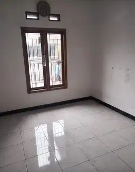 Dijual Rumah Siap Huni di Permata kopo