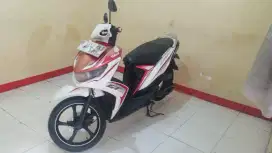 YAMAHA MIO 2013 6 JUTAAN