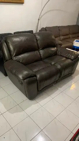 SOFA RECLINER ASHLEY 2 SEATER LEATHER GENUINE ( KULIT ASLI )