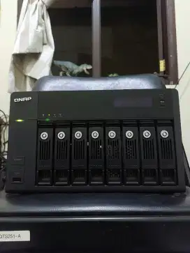 QNAP SERVER NAS DISKSTATION QNAP TVS 869 PRO .SYNOLOGY.QNAP.SEAGATE.WD