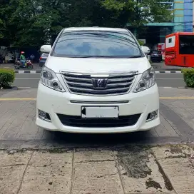 Toyota Alphard 2013 ( Low km )