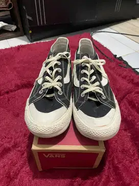 Jual Sepatu Ventela Size 43