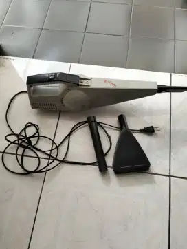 vacuum cleaner ,