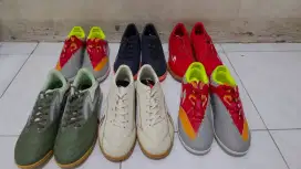 Sepatu futsal specs size 41 kondisi baru