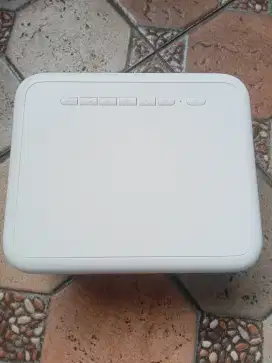 Dijual proyektor cherlux C6B wifi proyektor