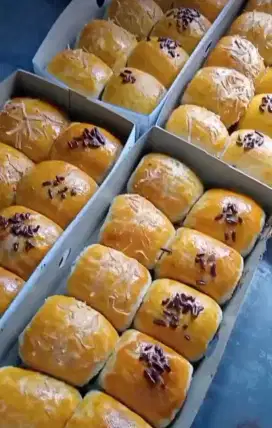 Bolen mix keju coklat strudell chesroll dsb