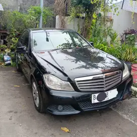 C200 CGI 2013 hitam tanpa DP