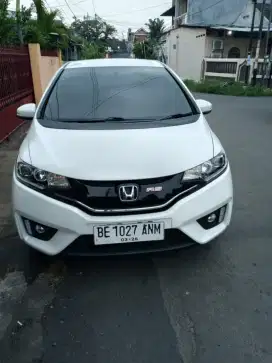 Honda jazz rs 2016 matic super istimewa