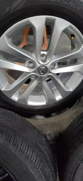 jual velg nissan juke r 17+ban