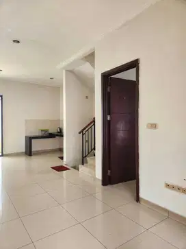 Termurah! Dijual Rumah Green Lake City Cipondoh Tangerang Banten