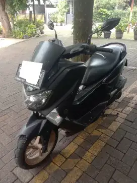 Dijual nmax 2019 BPKB ada