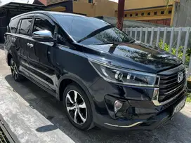 Innova Venturer 2.4 AT Diesel