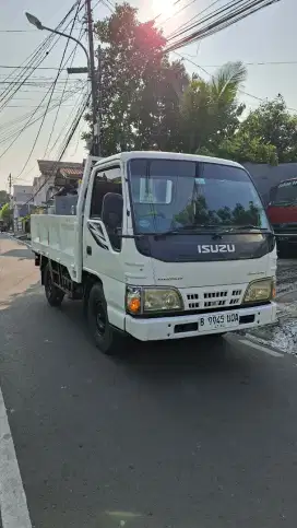 Isuzu ELF NHR 100ps engkel bak 3way orsinil.2012