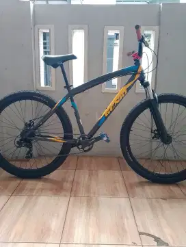 Sepeda MTB genio 27.5