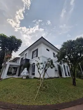 Jual Rumah Hoek Private Pool Brand New The Avani BSD