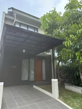 Rumah Bagus Semi Furnish di Citraland North West Central