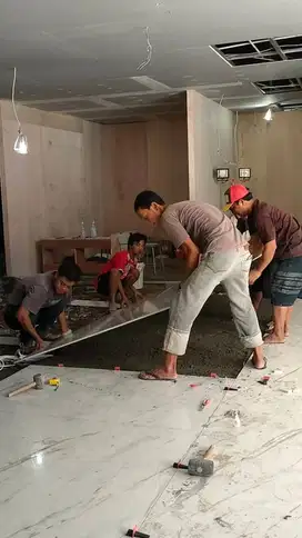 Jasa borong bangunan rumah dan pemasangan granit