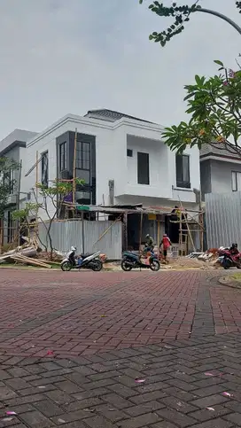 Dijual Rumah Baru Renovasi Posisi Hook Mewah di Nusaloka BSD