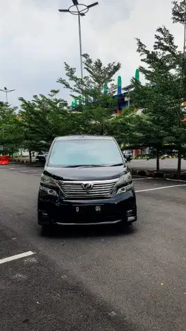 Toyota Vellfire Premium Sound Tahun 2010
