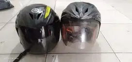 Helm kondisi bagus 2 bh ( ambil 2 harga 200rb kalau 1 harga 150rb )