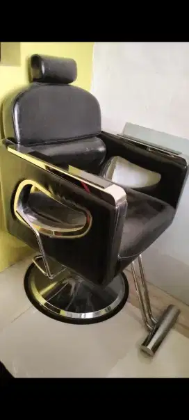 Kursi Barbershop