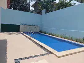 DIJUAL RUMAH 2LT KOLAM RENANG SEJUK SIAP HUNI MEDITERANIA GOLF SSR816