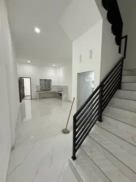 Dijual Rumah Krakatau Bhayangkara 4 x 17 Siap Huni Komplek Lafayette