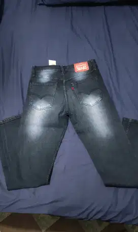 Celana jarang pakai levis original made in jepang size 31/32/33