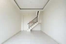 HOT DEAL! STRATEGIS  SIAP PAKAI DIJUAL RUKO 2LT BINTARO