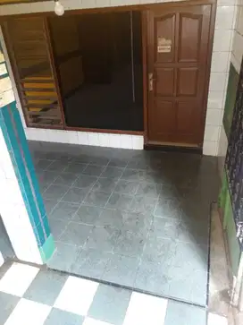Butuh cepat! Jual rumah potensi dikembangkan kos dekat kampus UNPAD