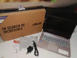 Laptop ASUS X441MA N4020 4GB/1TB Bonus Lengkap Mulus