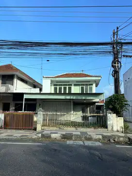 Rumah Tengah Kota Strategis di Jl. Jendral Sudirman Semarang