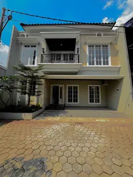 RUMAH MEWAH di Krukut Cinere Depok
