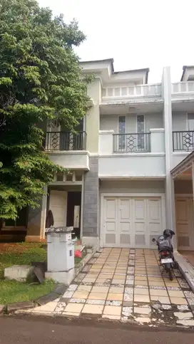 Dijual Rumah Bagus Dengan Lokasi Strategis di Gading Serpong Tangerang