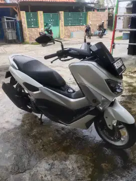 Yamaha nmx 155 non abs full paper warna putih abu abu