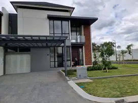 Rumah lux summarecon hook