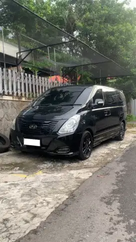ALMOST SOLD! HYUNDAI H1 ROYALE 2013 SOLAR