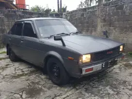 Corolla Dx 81 Ac dingin Ful audio