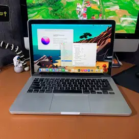 Macbook Pro Retina 13inch Early 2015 8/256GB