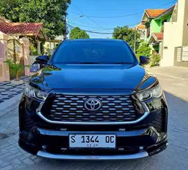 LOW KM 20rb - INNOVA ZENIX 2.0Q HYBRID TSS MODELLISTA 2023 MATIC CIAMI