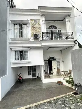 Rumah Murah Banget di Lokasi Mewah Banget di Jagakarsa