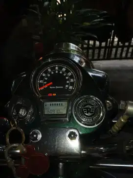 Dijual Royal enfield classic reborn 2023