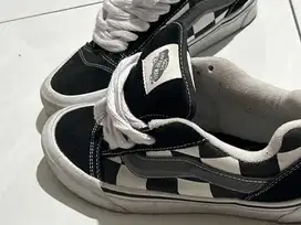 DIJUAL VANS OLD SKOOL