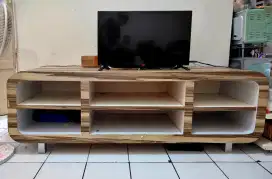 Meja TV 6 sekat