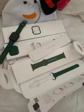 Apple Watch Series 7 full set like new