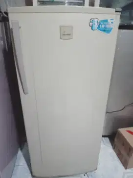 Kulkas Polytron Jumbo PR 18 ori segel