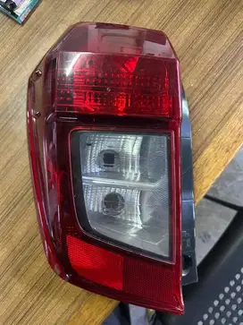 Stoplamp kiri calya sigra
