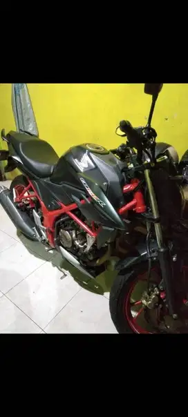 Barang bekas honda cbr 150