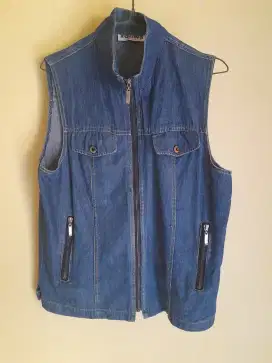 Rompi,vest casual denim size L cocok buat motoran dan santai