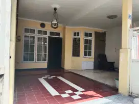 Rumah Tingkat Hanya 400 jt, 3 Km Tdr.